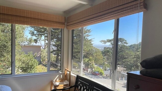 Building Photo - Mid Century Modern home in Monterey