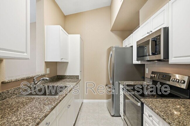 Building Photo - 7102 Cross Creek Cir