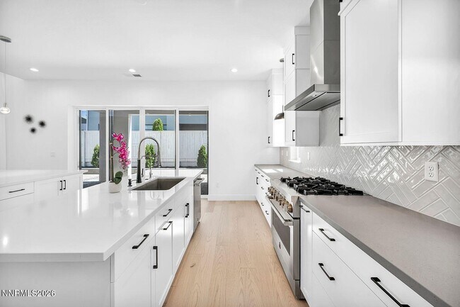 Building Photo - 5445 Side Saddle Trail