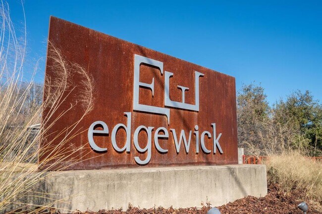 Building Photo - 2905 Saville Loop