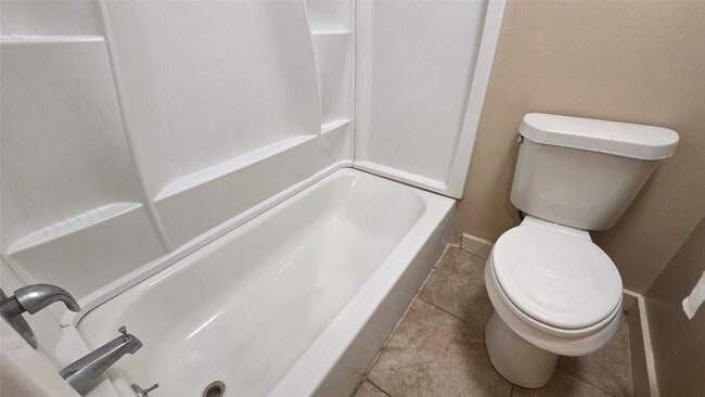 Building Photo - 1026 White Sands Rd