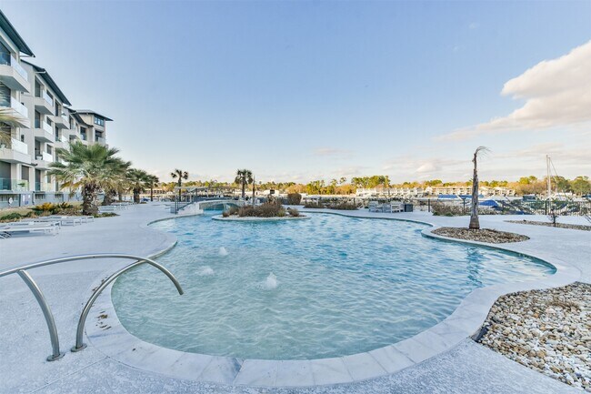 Building Photo - 15260 TX-105