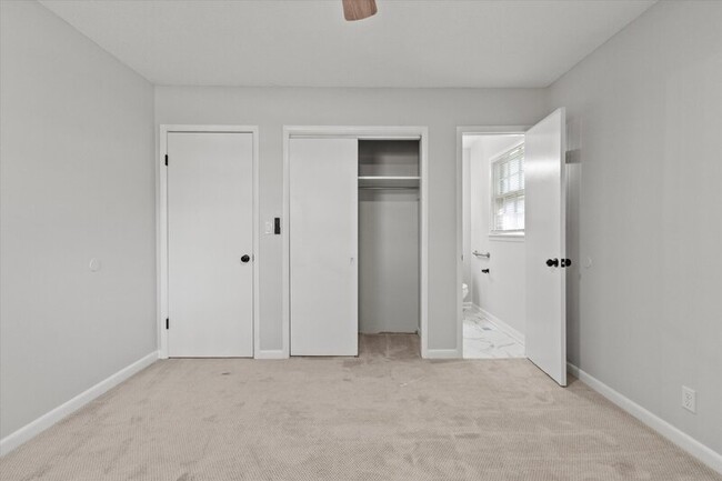 Building Photo - 507 Clift Dr