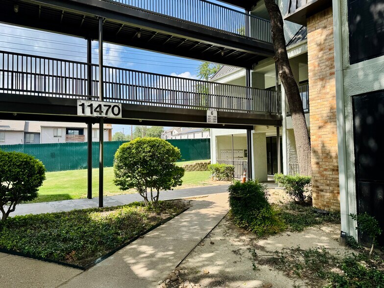 Building Photo - 11470 Audelia Rd