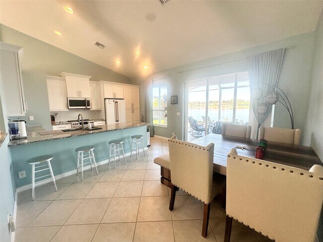 Building Photo - 6104 Santa Margarito Dr