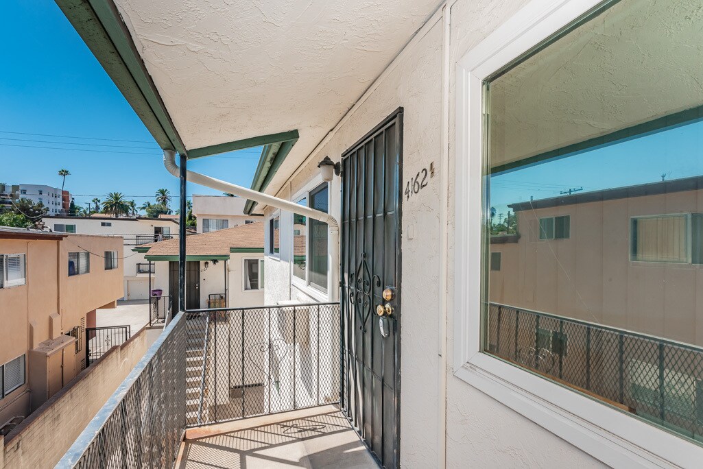 Building Photo - 4162 1/2 Alabama St