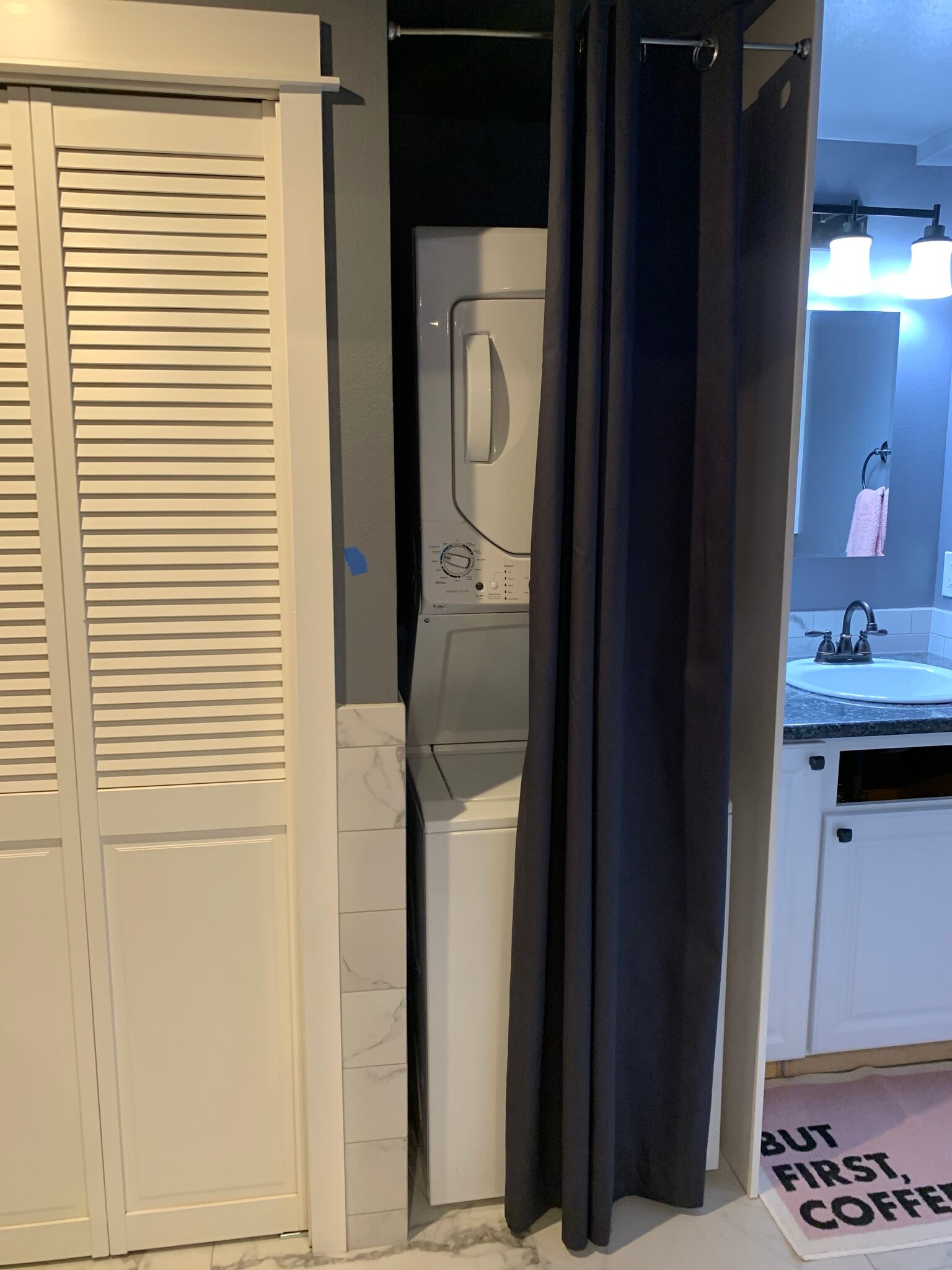 Building Photo - 6675 Canterbury Dr