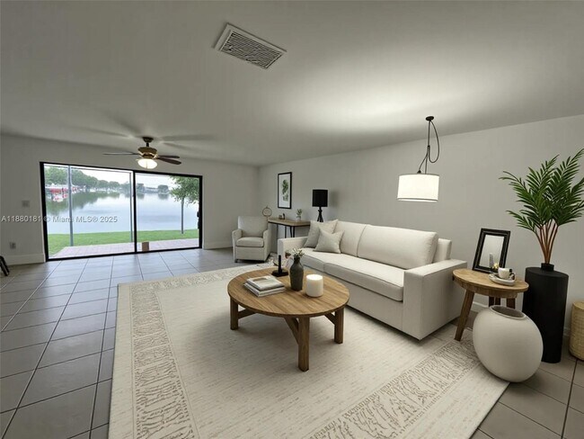 Building Photo - 2761 SW 58th Manor