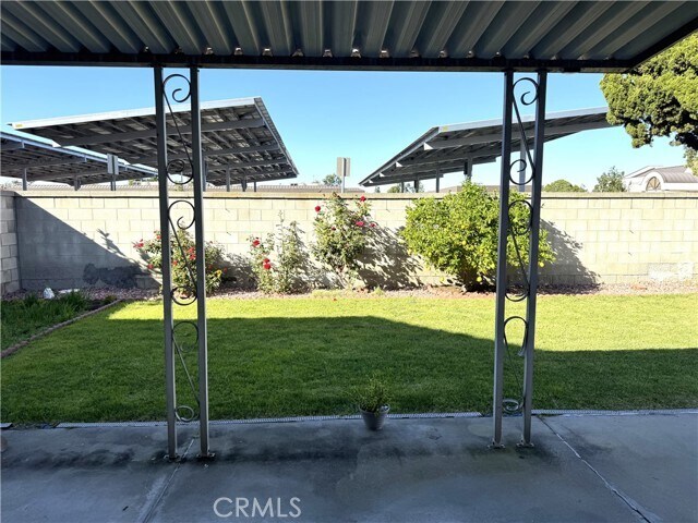 Building Photo - 13037 Beach