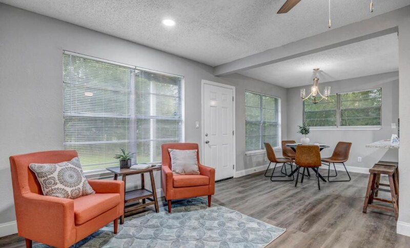 Building Photo - 6906 Bernay Ave