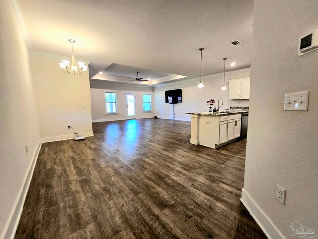 Building Photo - 1862 Finch Ln