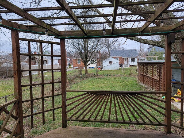 Building Photo - 4317 Duneden Ave