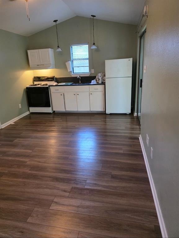 Building Photo - 3414 Hollywood Ave