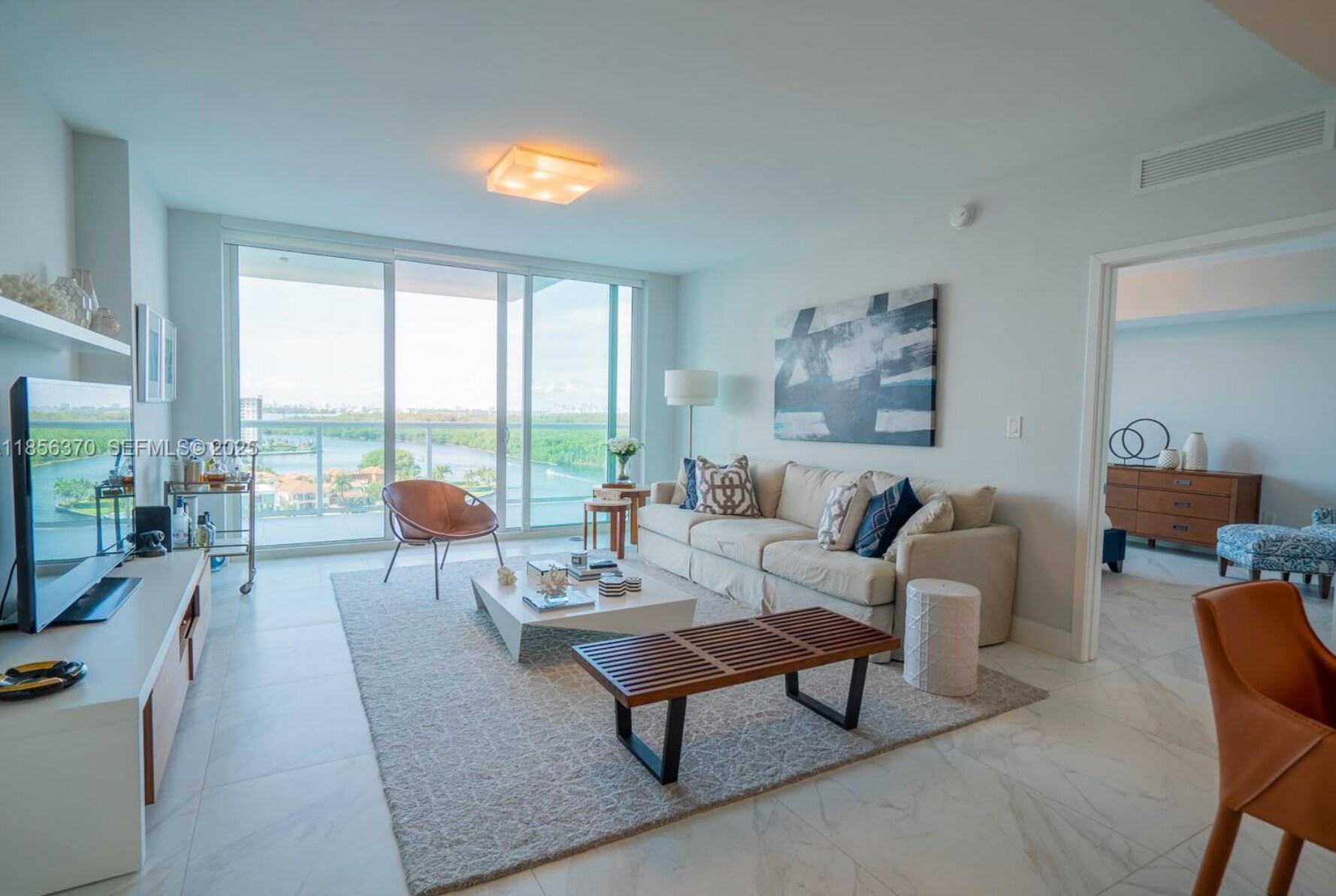 Building Photo - 400 Sunny Isles Blvd