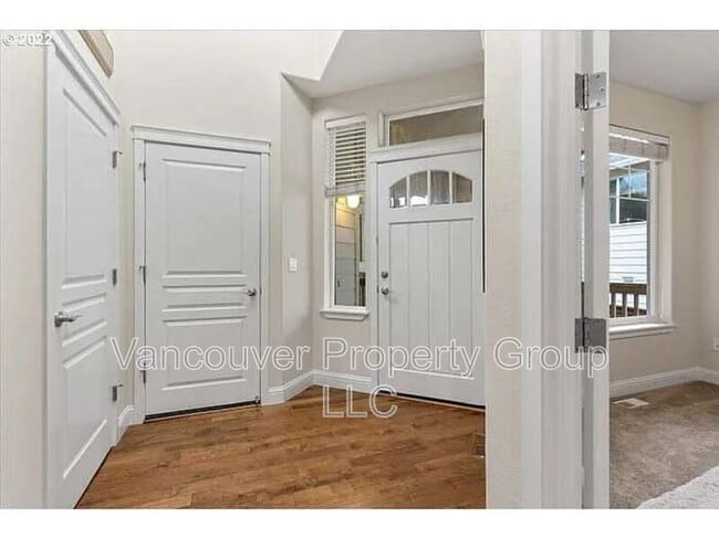 Building Photo - 2310 NE 158th Ave