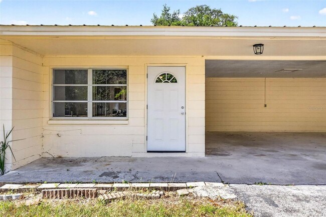 Building Photo - 34816 Evergreen Way