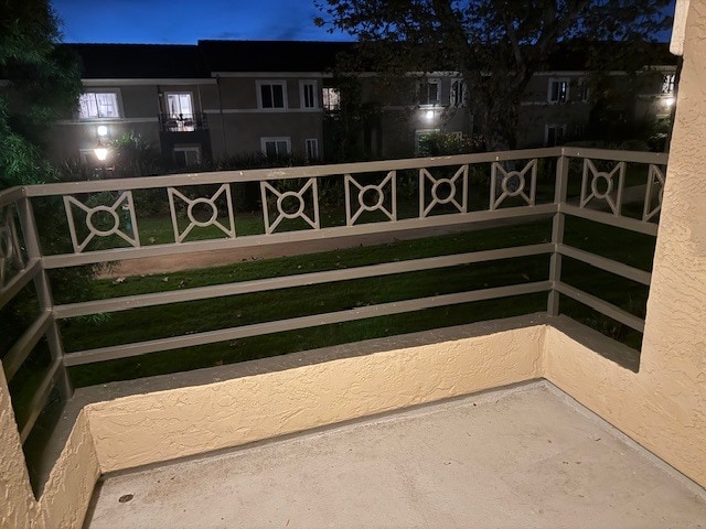 Building Photo - 7505 Charmant Dr