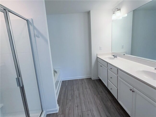 Building Photo - 575 Sausalito Walk
