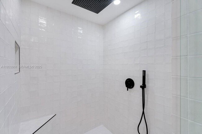 Building Photo - 11256 SW 90th Ln