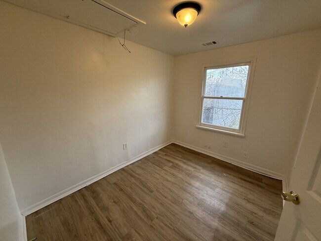 Building Photo - 7553 Orchard Ave