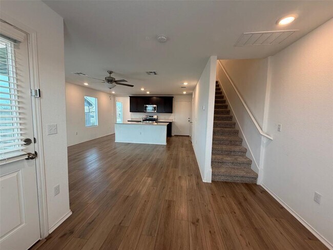 Building Photo - 7316 Sparkling Light Dr