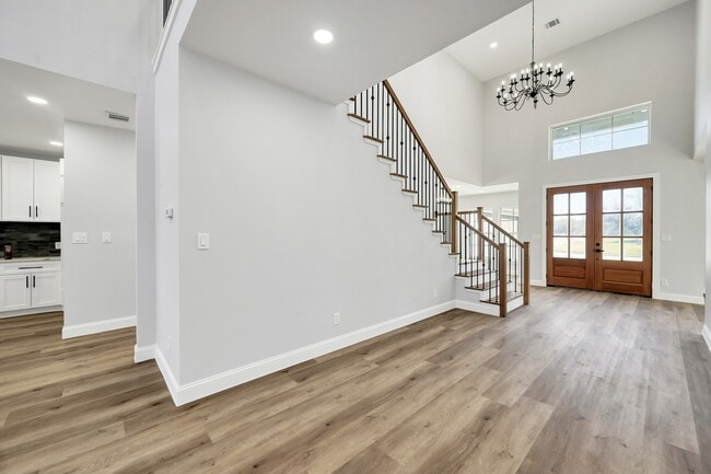 Building Photo - 49 Winterhaven Ln