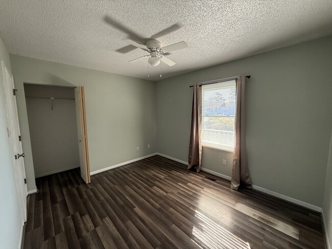 Building Photo - 183 Cottontail Run