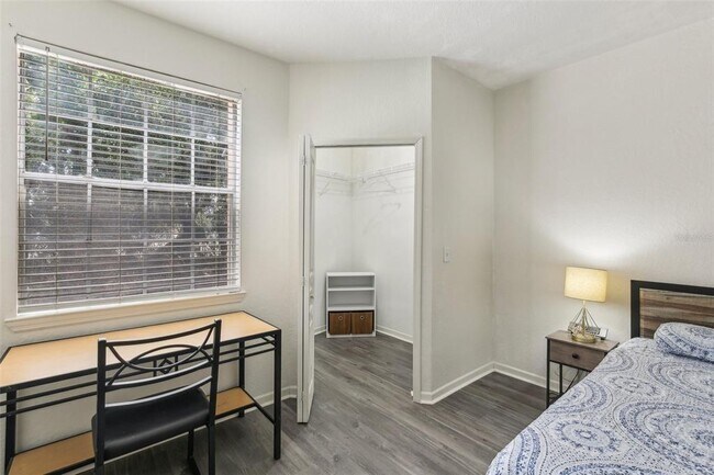 Building Photo - 17104 Carrington Park Dr