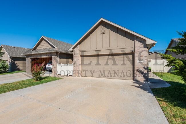 Building Photo - 3738 N Tyler Ct