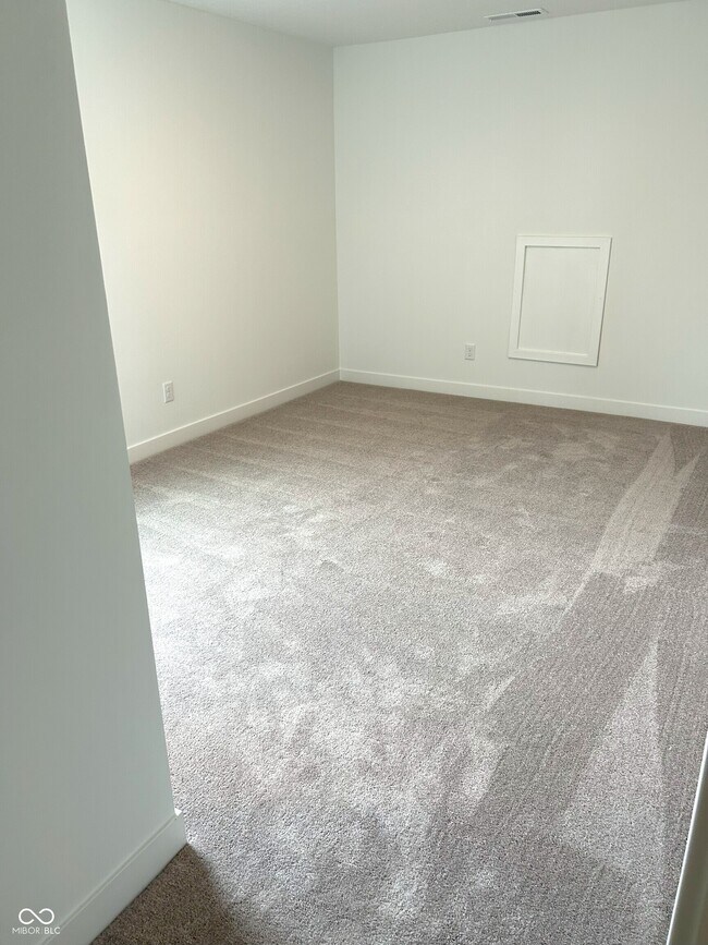 Building Photo - 16965 Sandhurst Pl
