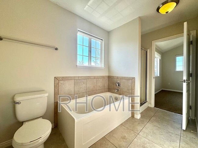 Building Photo - 13567 Florenza Way