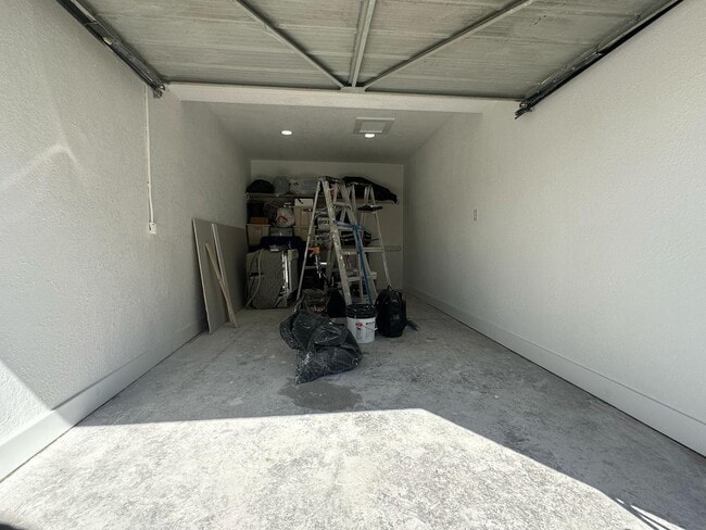 Building Photo - 5312 Bosque Ln