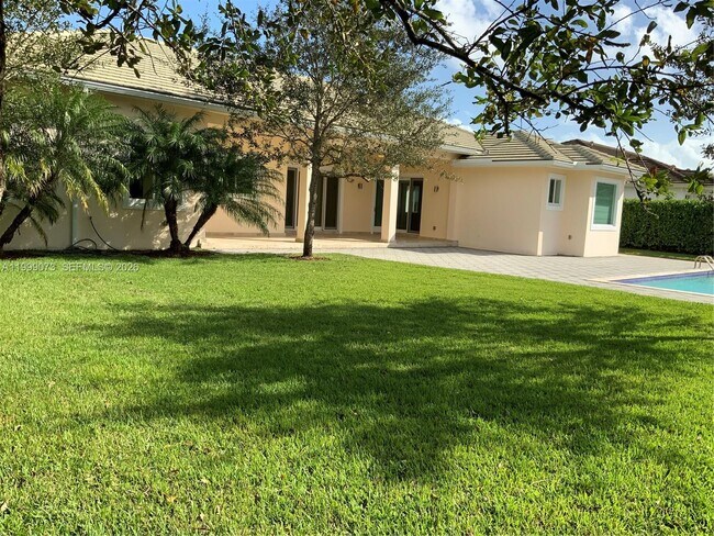 Building Photo - 12308 SW 94th Pl