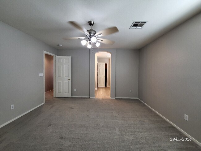 Building Photo - 4095 Sparrow Rock St