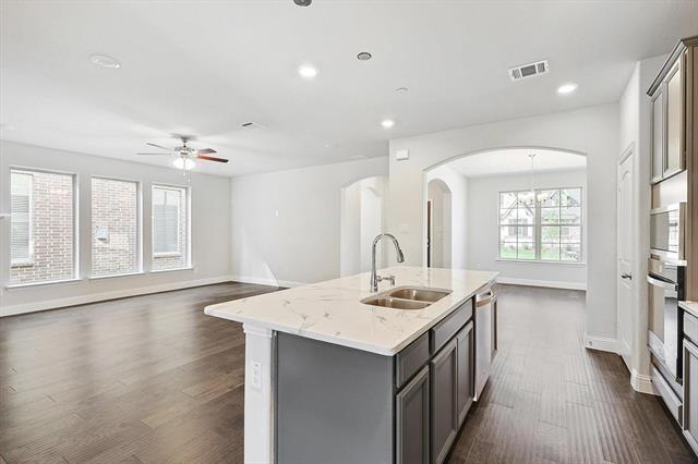 Building Photo - 1752 Blakely Pl