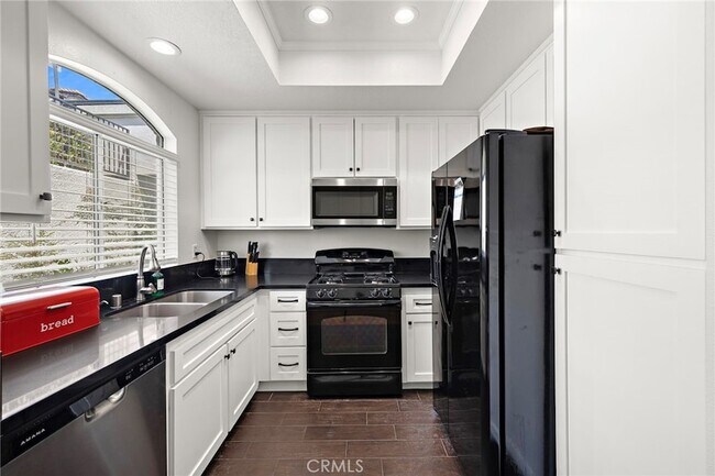 Building Photo - 30902 Clubhouse Drive