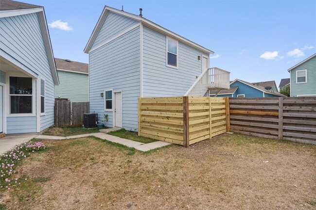 Building Photo - 1629 Arbor Knot Dr