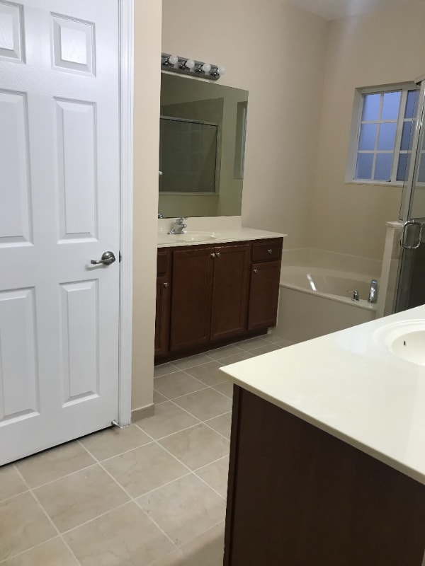 Building Photo - 3236 NW 31st Terrace