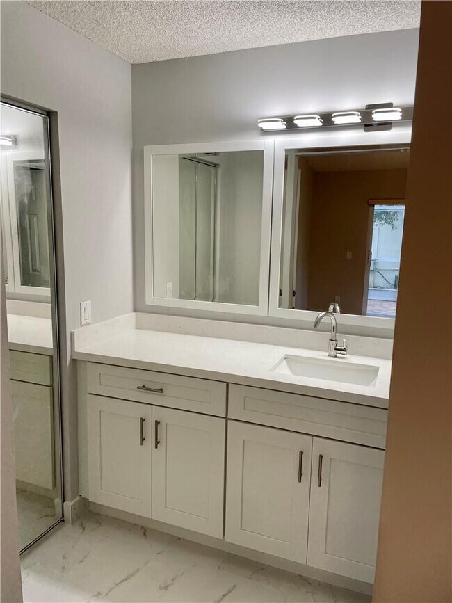 Building Photo - 4342 Mahogany Ridge Dr