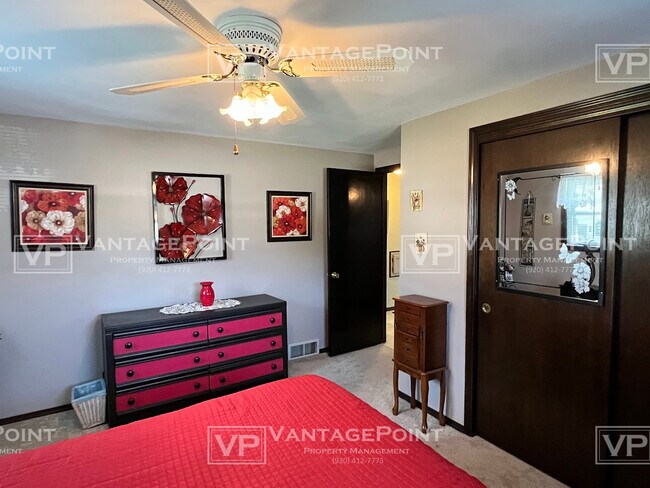 Building Photo - 2333 Canter Ln
