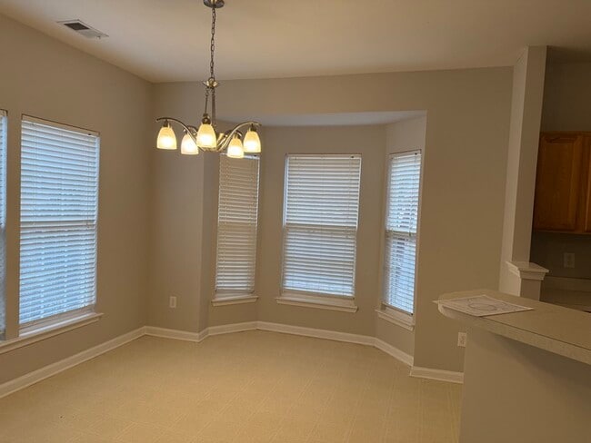 Building Photo - 3904 Christine Ln