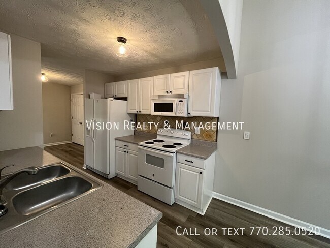 Building Photo - 116 McKenzie Overlook Dr