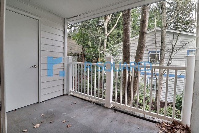 Building Photo - 8653 Avondale Rd NE