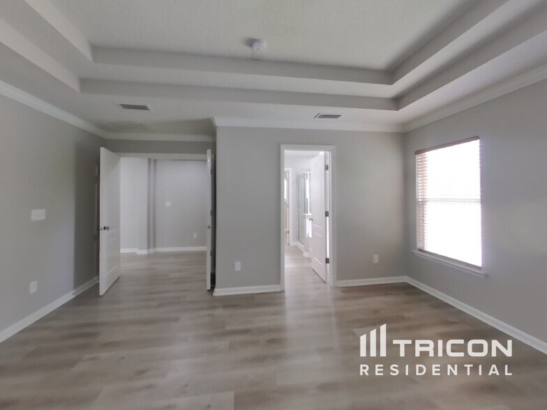Building Photo - 12331 Cardinal Creek Dr