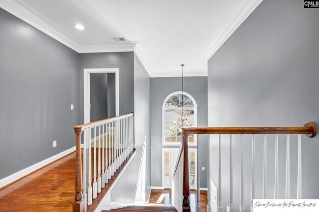Building Photo - 120 Pinehurst Ct