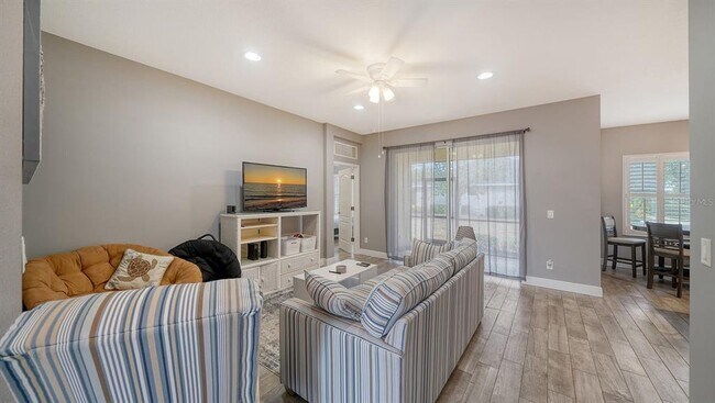 Building Photo - 11773 Forest Park Cir