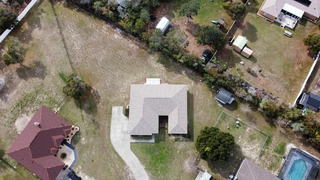 Building Photo - 10900 SW 45th Terrace