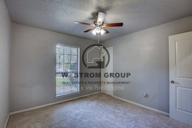 Building Photo - 1642 Belltower Dr