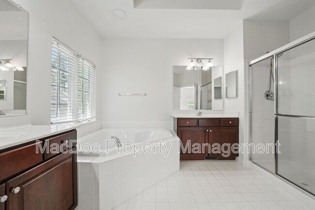 Building Photo - 11402 Chivalry Chase Ln