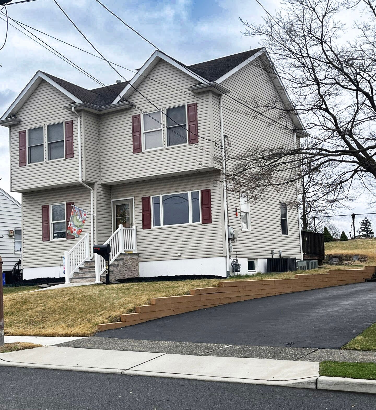 Building Photo - 280 S Boulevard